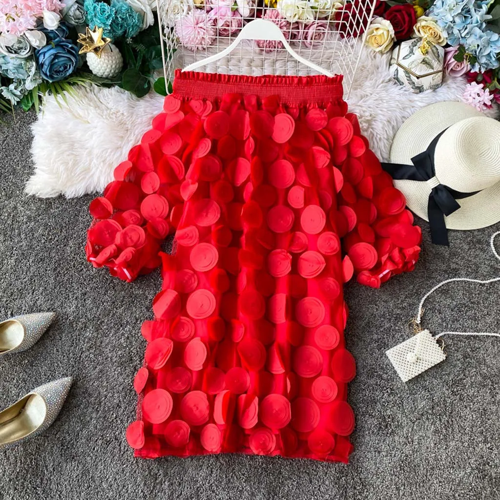 Женское летнее платье с открытыми плечами повседневное свободное в горошек