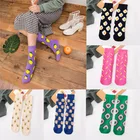 Женские носки с забавным принтом, хлопковые носки с милыми мультяшными фруктами, бананом, авокадо, лимонным яйцом, хлопковые Повседневные носки зеленого, белого, фиолетового цветов, Лидер продаж