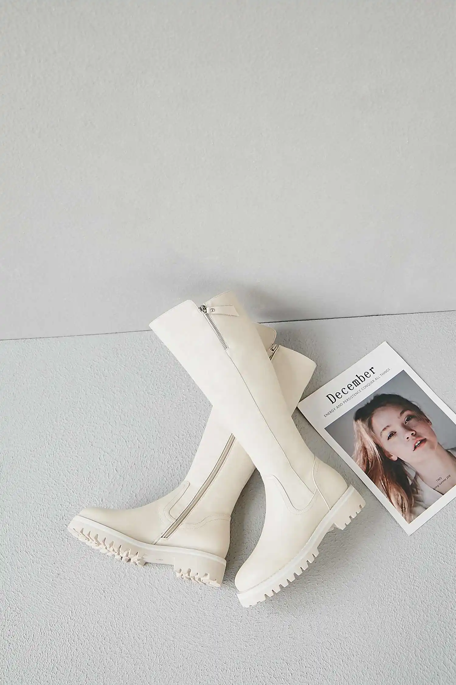 krazing pot winter super keep warm cozy cow leather knight boots round toe med heels solid zipper fashion thigh high boots L5f6