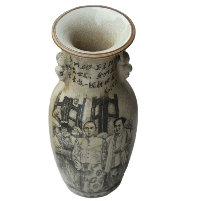 Старинная фарфоровая ваза председателя Мао и панчэня декоративная красная