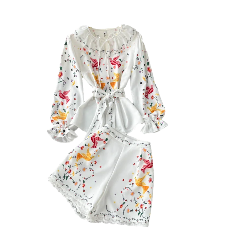 

2021 Spring Autumn New Temperament Suit Ladies Shirt Sweet and Age-reducing Wild Wide-leg Shorts Two-piece Suit GL083