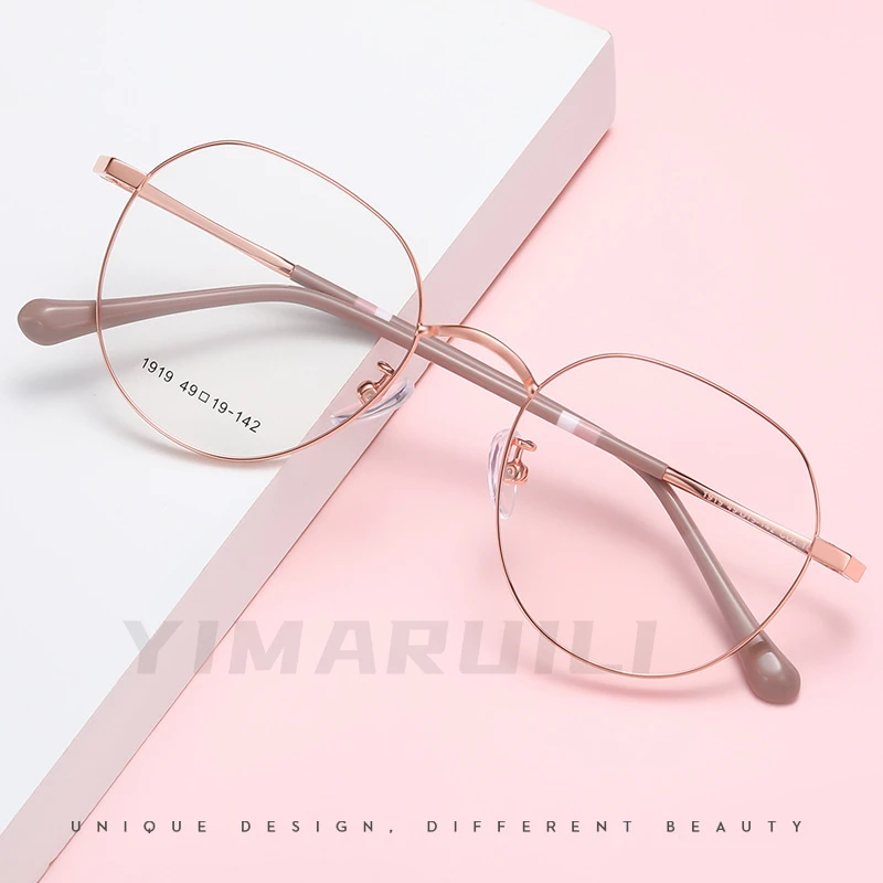

YIMARUILI Ultralight Round Retro Glasses Frame Female High-quality Two-color Decorative Optical Prescription Glasses Male Y1919