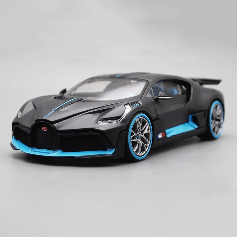 Весы Maisto 1/24 1:24 Bugatti Divo суперспортивный гоночный автомобиль литой Дисплей