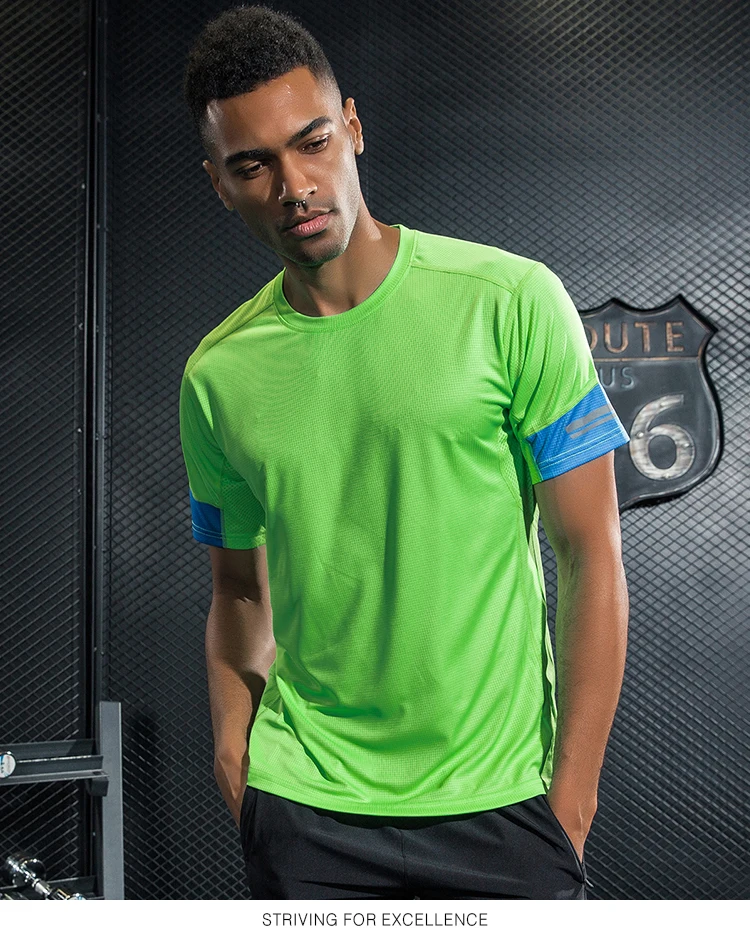 

Sportswear & Accessories