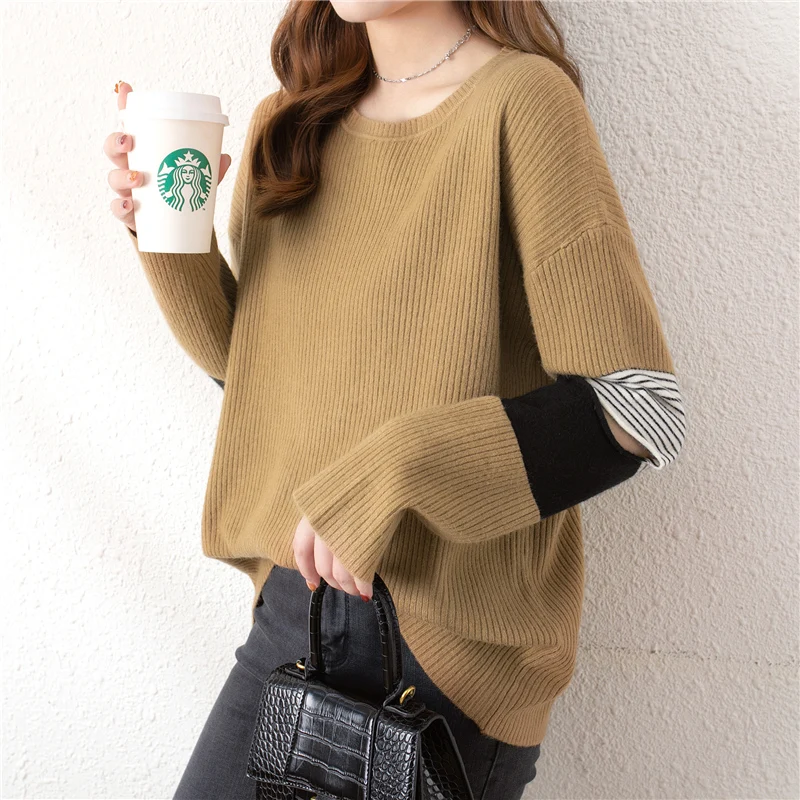 

Room 217926, row 7, No. 6 (top)] real shooting round neck sleeve color matching hole Pullover Sweater [1675] 49