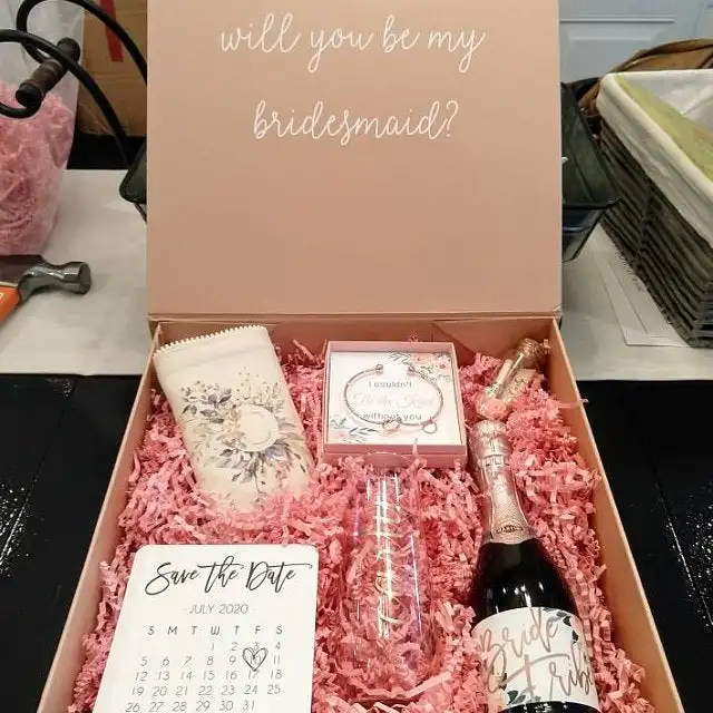 Персонализированная Подарочная коробка с именем подружки невесты