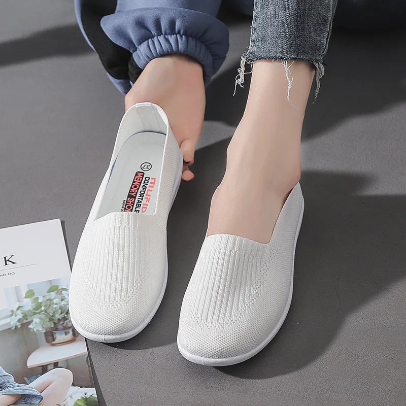 

2020 Hot Sale Women's Flat Shoes Summer Mesh Breathable Casual Flats Sneakers Ladies Knitting Shallow Comfort Walking Shoes