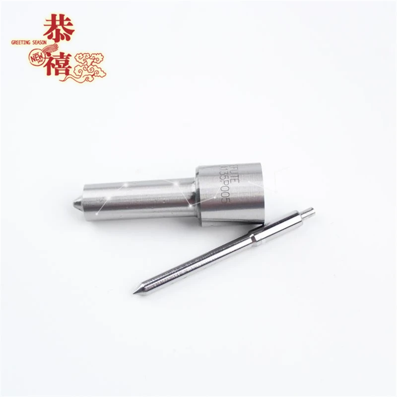 

Diesel Injectors Nozzle CDSLA135P005 / F 019 123 005 / F019123005 Good Quality