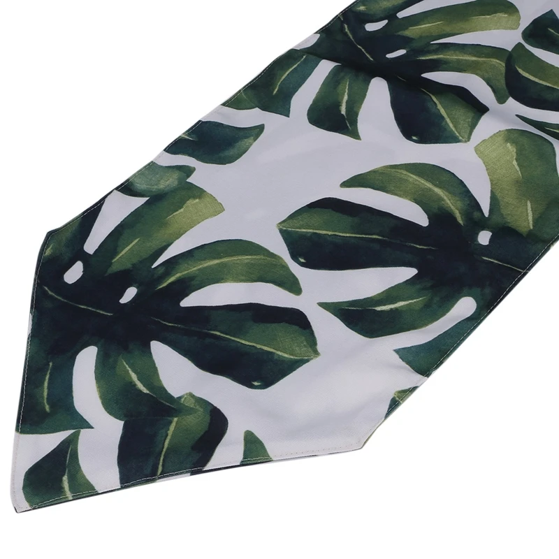 

1 Pcs Modern Table Runner & 3 Pcs Portable Mini Garden Tools Kit