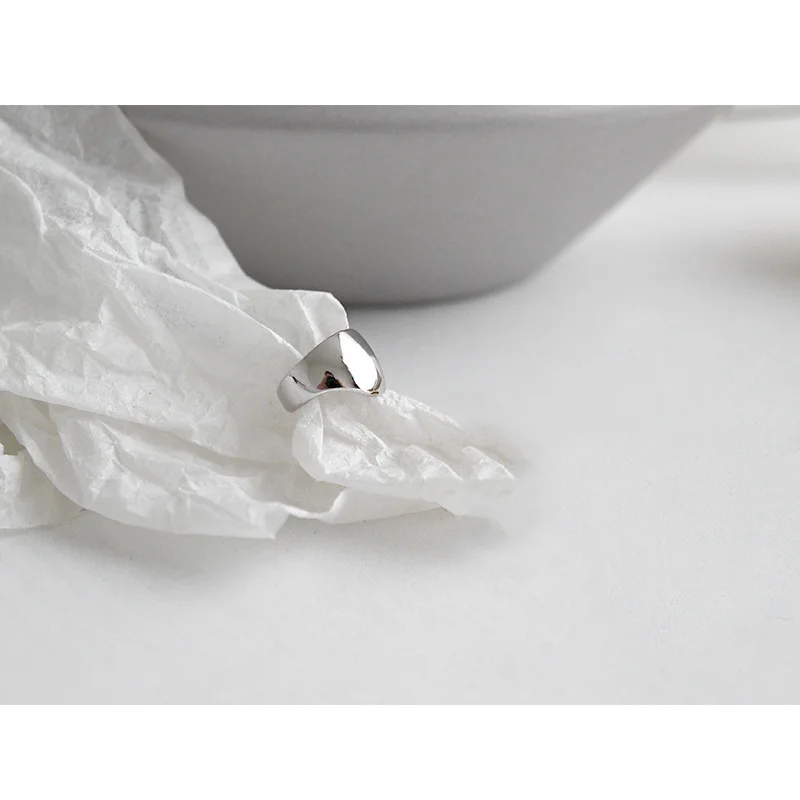 silver GHIDBK Minimalist 925 Sterling Silver Wide Ring Clips Earring Handmade Small Statement Silver Ear Cuffs Dainty Clip on Earrings - Окраска металла: silver
