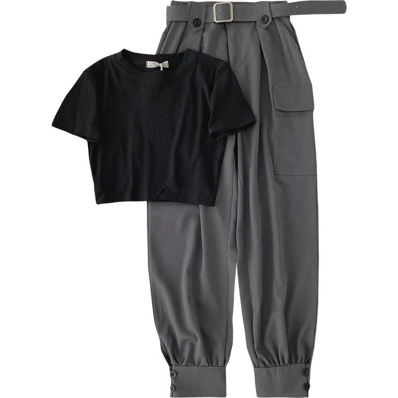 

Casual solid cotton two piece outfits women summen Fashion short sleeves bare midriff tops+belt Cargo Pants Loose plus size sets