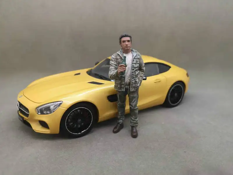 

1/18 американская диорама, автомагазин, пивной механик 76260, кукла с подходящей сценой