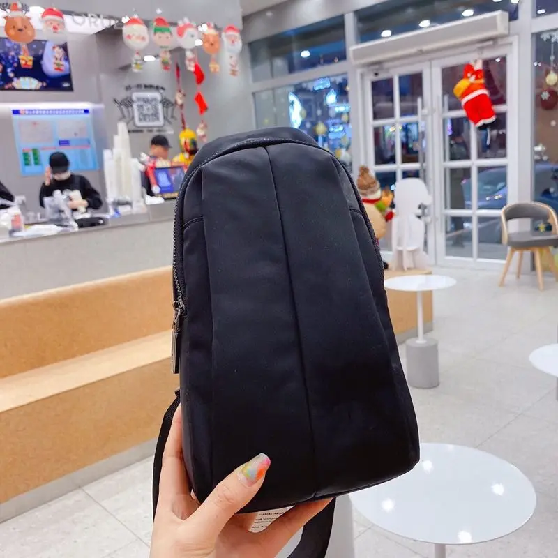

2021 spring and summer new high-end waterproof cloth chest bag fashion casual shoulder bag messenger bag