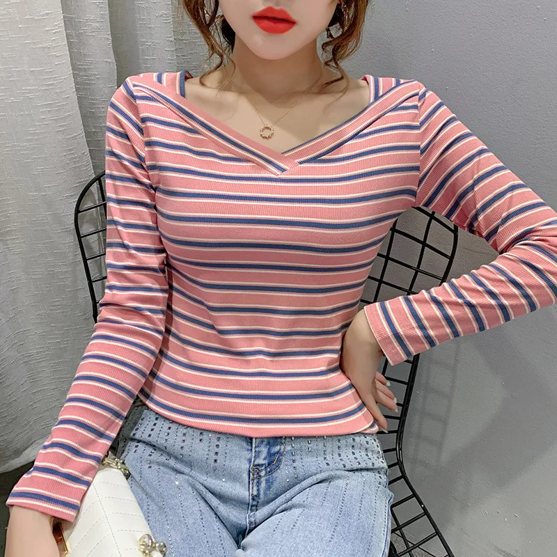 

2020 Autumn And Winter Wear New Striped T Shirt Women's Slim Slimming And Comfortable Long Sleeved V Neck Bottoming Shirt C437