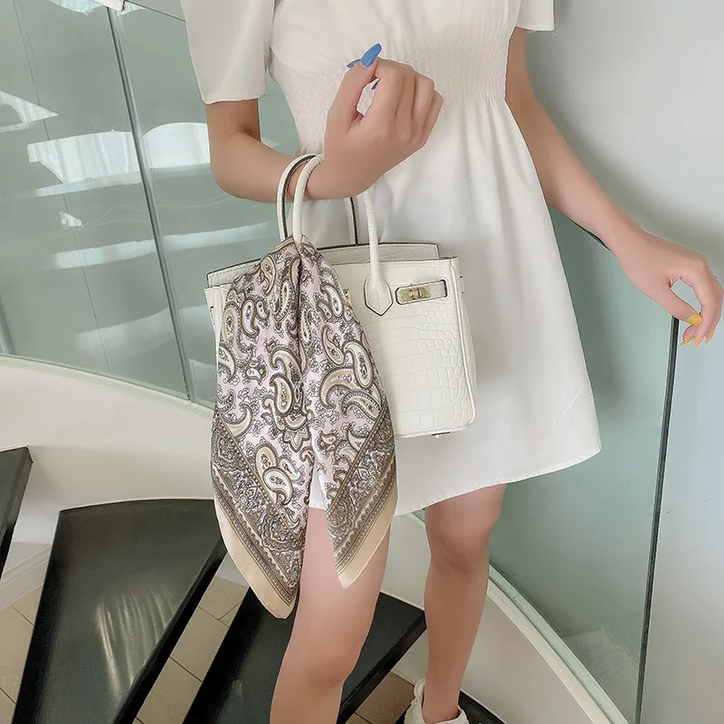 

100% Silk Scarf Women Neck Hairband Elegant Floral Neckerchief Bandana Small Square Scarves Female Foulard Neckerchief