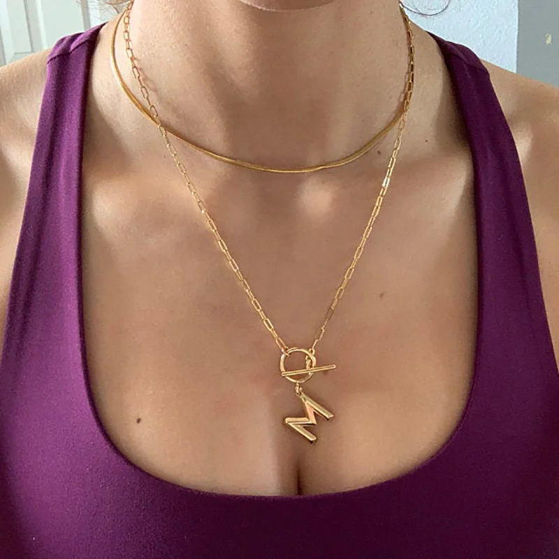 

Toggle Clasp Capital Letter Initial Necklace Hip-Hop A-Z Alphabet Pendant Necklaces Thick Chain OT Buckle Necklace Women