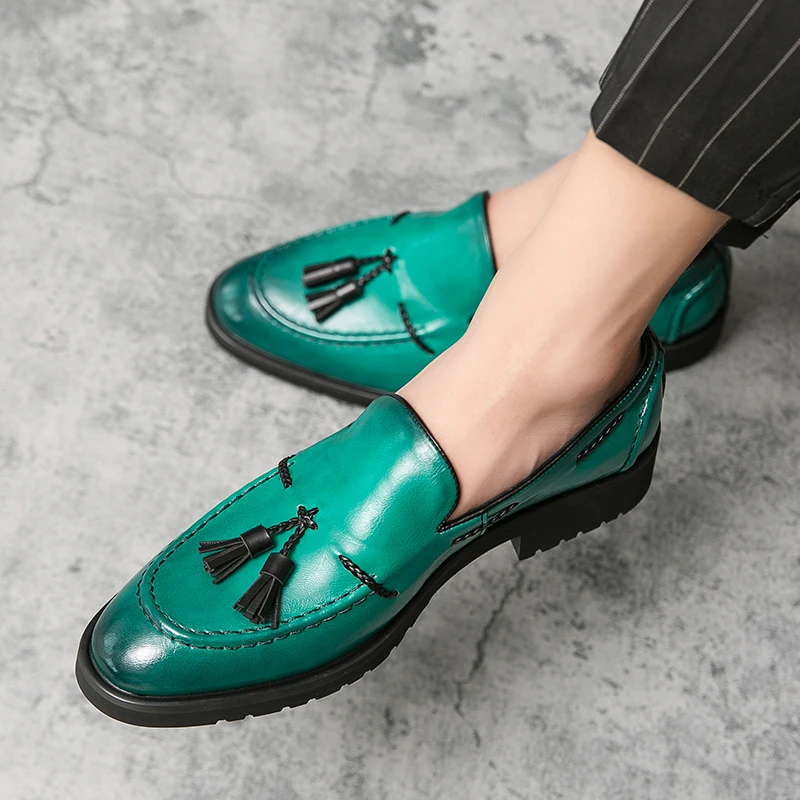 

FIXSYS кожаная мужская модельная обувь в винтажном стиле, украшенные кисточками лоферы из дышащего материала, без шнуровки; Женские туфли-оксф...