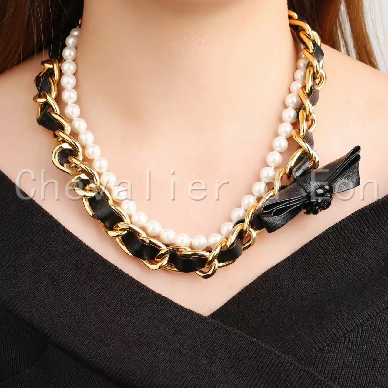

2021 Hot Brand Fashion Jewelry Women Vintage Chain Leather Link Thick Chain Necklace Party Fine Fashion Pearls Choker