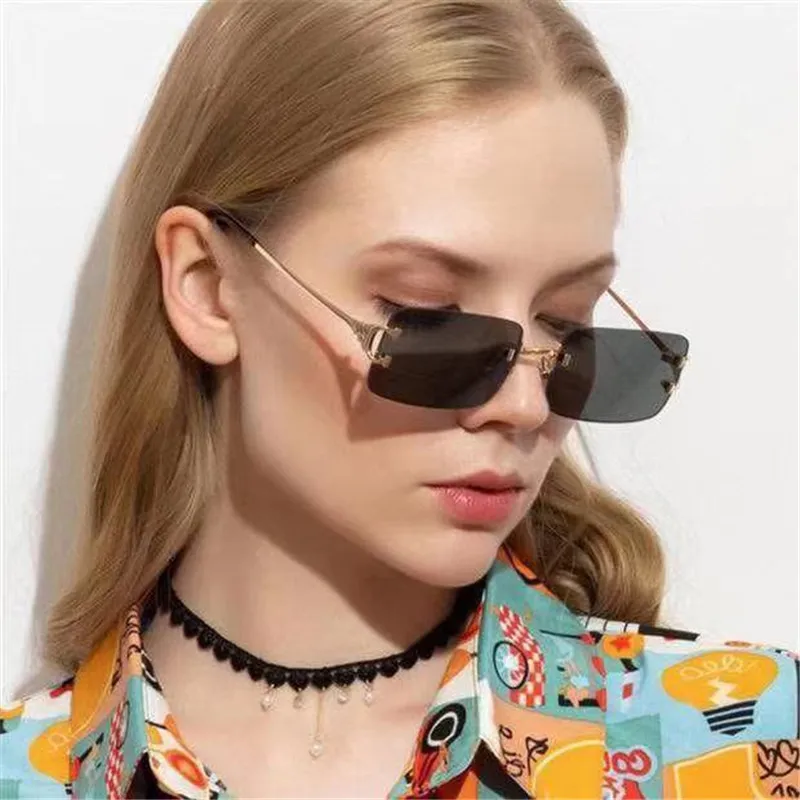 

2022 Модные женские солнцезащитные очки без оправы брендовые дизайнерские градиентные солнцезащитные очки в стиле ретро очки с режущими лин...