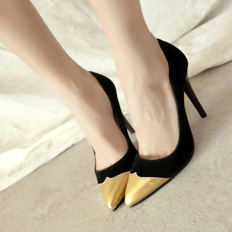 

Women's Shoes