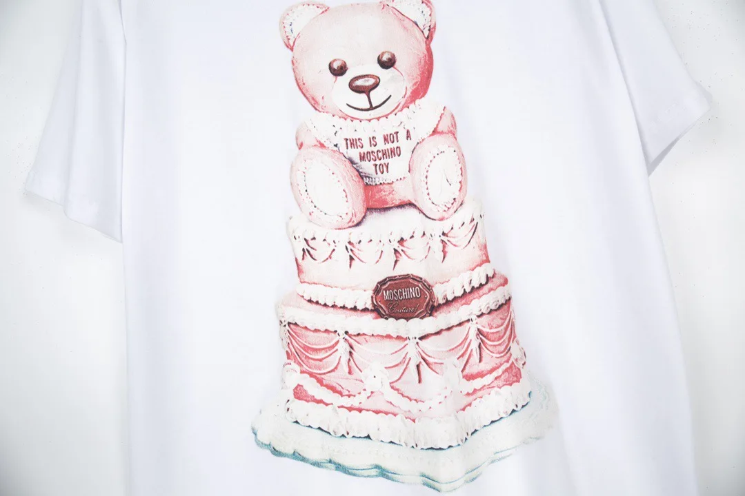 

2021 Moschino Unisex T-Shirts 100% Cotton 1:1 Original Model Women Men Summer Short Shirts Tops With Brand Labels Tags