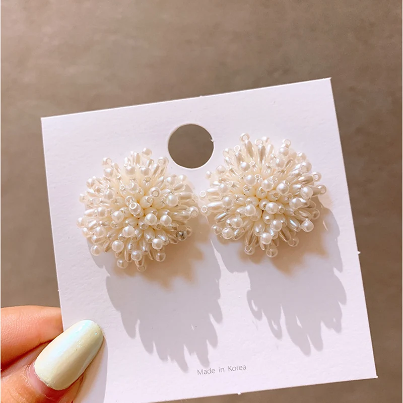 

Vintage Handmade Style Simulated Pearl Beads Flower Stud Earrings Elegant Japan Korean Fashion Women Geometry Jewelry Girl Gifts