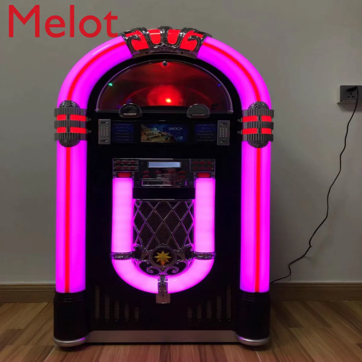 

Проигрыватель Jukebox в ретро стиле, большой CD-проигрыватель, а также высококачественный изящный