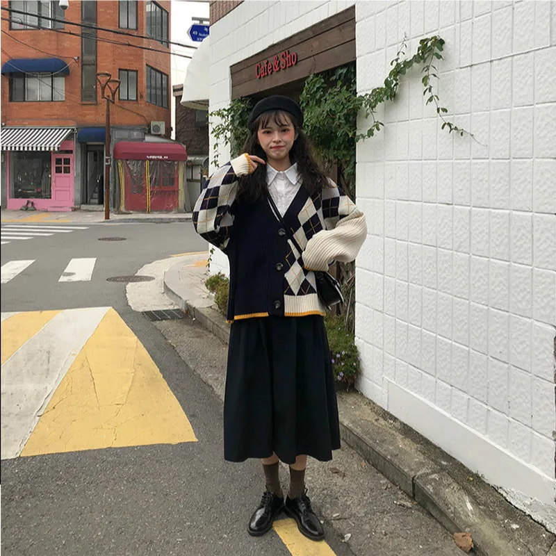Gagarich Sweater 2019 Asymmetric Retro Geometric Pattern Embroidered Autumn Winter Thick Warm Knitted Cardigan Tide |