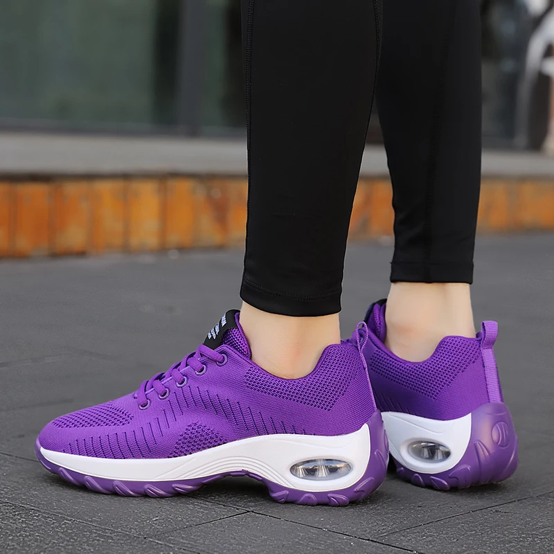 

2021 Women Shoes Flats Fashion Casual Ladies Walking Basket Lace-Up Mesh Breathable Female Sneakers Women Flats Red Casual Shoes