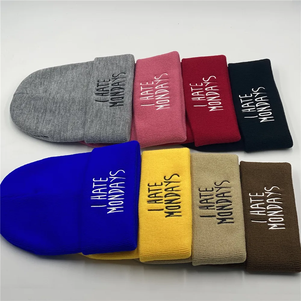 Шапка с вышивкой в виде букв для мужчин и женщин новинка 2020 модная теплая зимняя