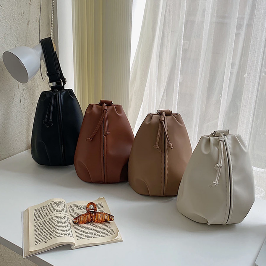 

PU Leather Women Shoulder Bag Solid Color Casual Messenger Crossbody Bag Large Capacity Tote Women's Bags Purse Travel Handbag