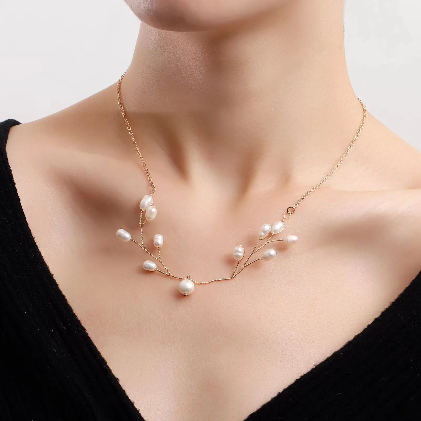 

Accessories simple hand-woven branches fresh water pearl necklaces rural women small design sense of the necklace