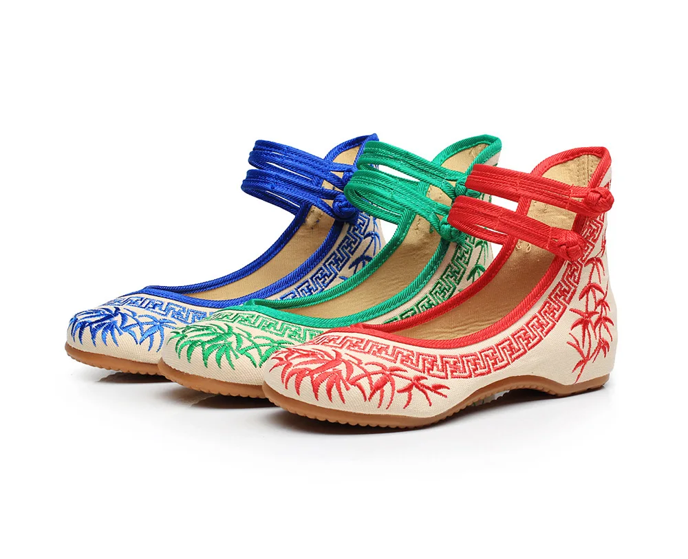 Ботинки в китайском стиле Для женщин с вышивкой обувь тканевым верхом цветочным