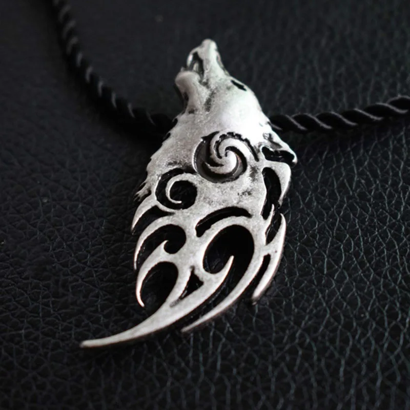 

Punk Animal Vikings Necklaces New Wolf Head Pendant For Man Gold Sliver Color Amulet Colier Male Infinity Bijoux