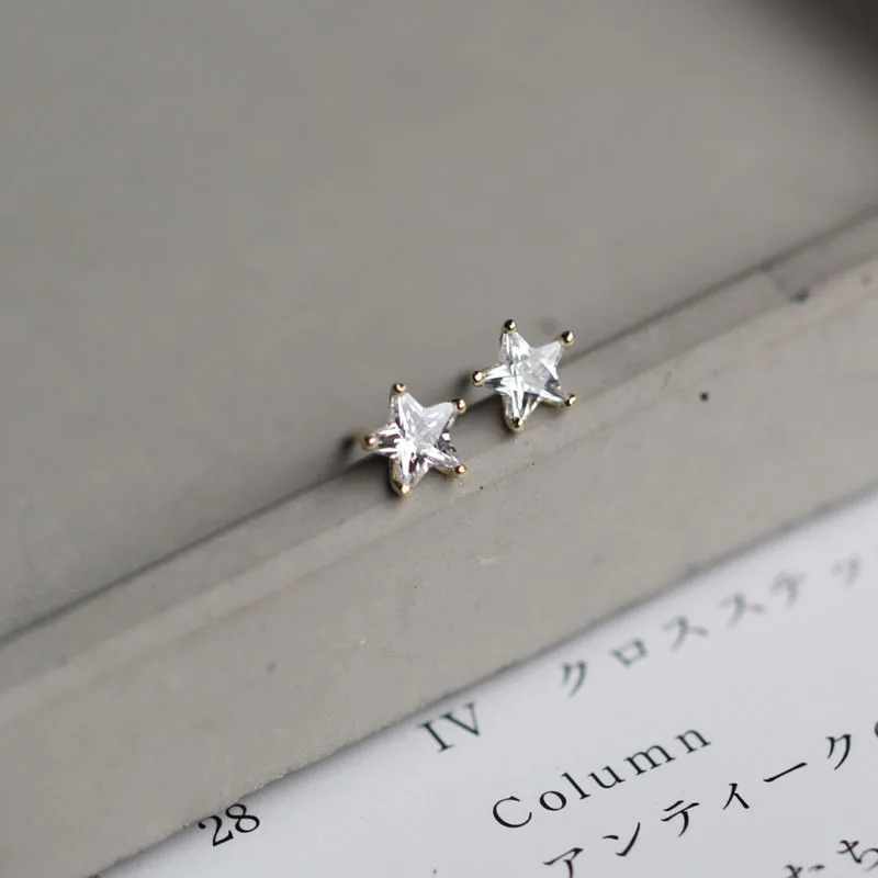 

CMajor 9K Solid Gold Earring Fashion Lovely Sweet Temperament Delicate Star Shape Minimal Simple Stud Earrings Gift for Women