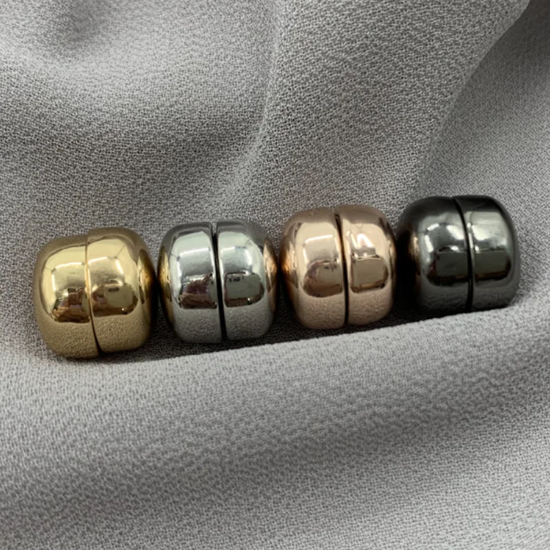 

1Pcs New Metal Strong Magnet Brooch Magnetic Muslim Scarf Hijab Clip Luxury Jewelry No Hole Pins Brooches for Women Accessories