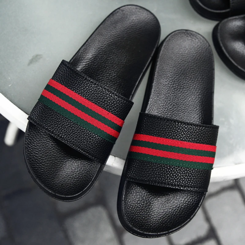 Шлепанцы женские кожаные брендовые мягкие сандалии на плоской подошве для воды