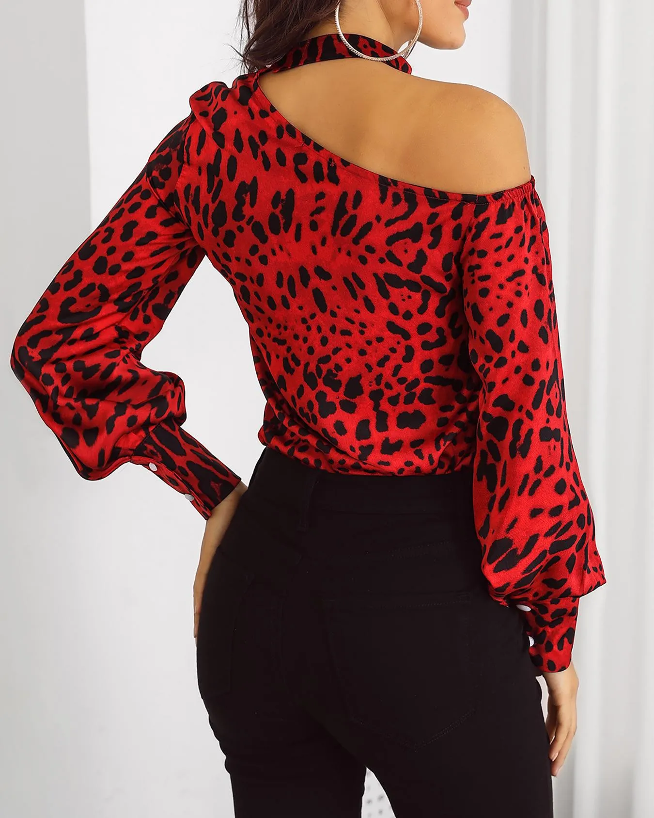 Женская блузка с рукавами фонариками и леопардовым принтом чокер топ длинными