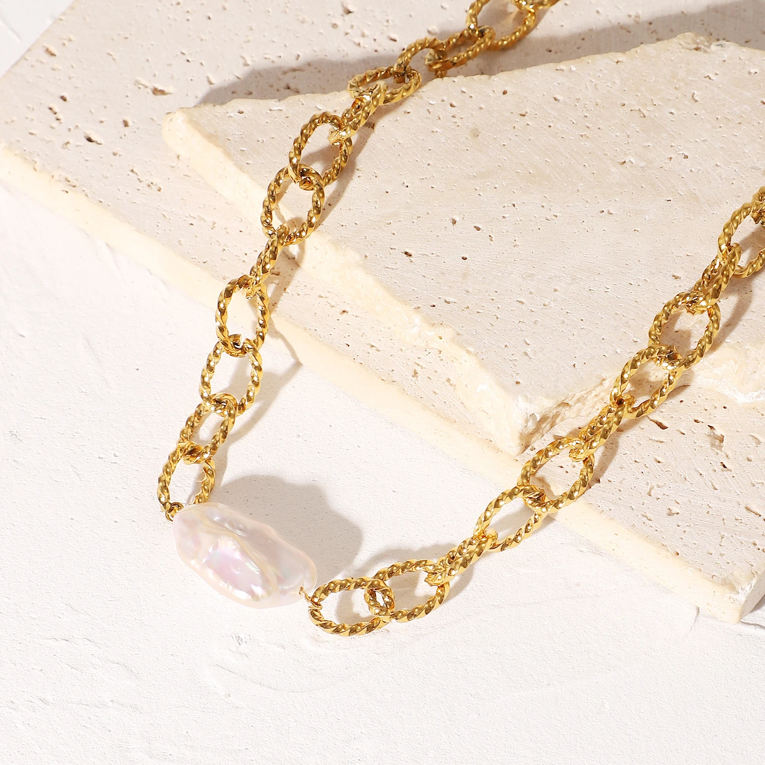 

Amaiyllis 18K Gold Vintage Baroque Freshwater Pearl Twist Chain Necklace Fashion Twist Bracelet Bangles For Female Jewelry