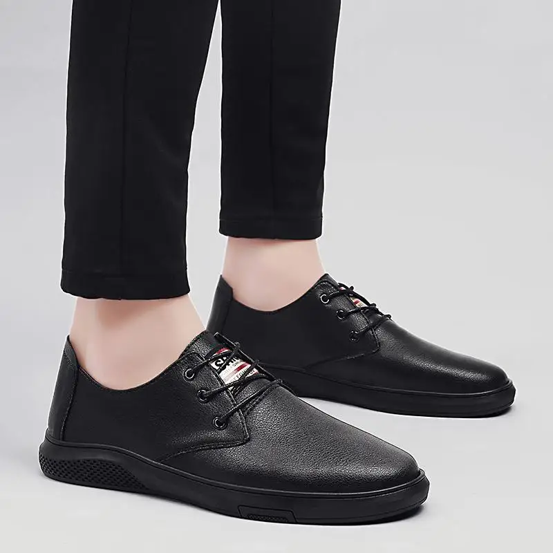 

Мужские кожаные повседневные туфли, низкие деловые туфли, мужские праздничные туфли на плоской подошве, уличные износостойкие туфли для от...