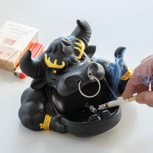 Creative Cartoon Cow Ashtray Anti Fly Ash Car Home Living Room Large Capacity Ceramic Ashtray Home Decoration Gift for Boyfriend