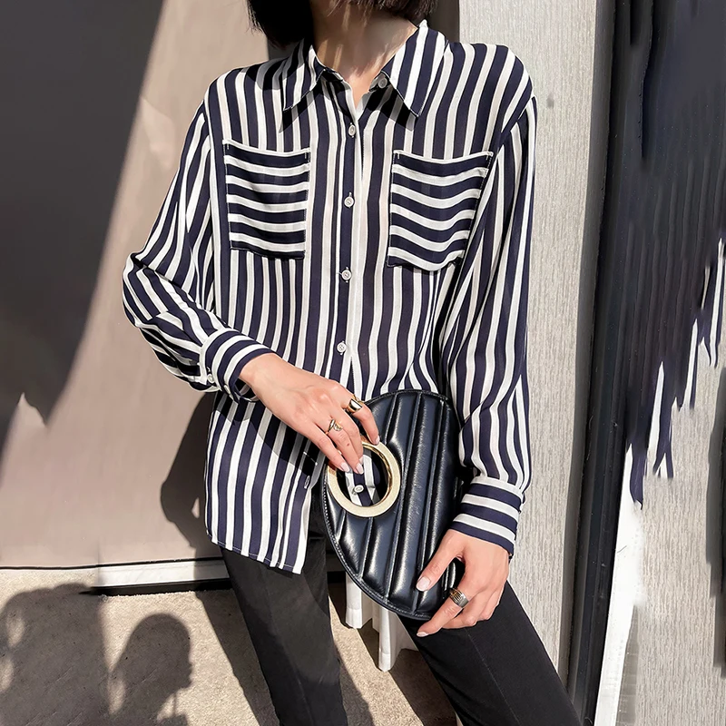 

SHENGPALAE elegant striped blouse women's summer 2021 new laple large size single breasted long sleeve shirt female tide 5C918