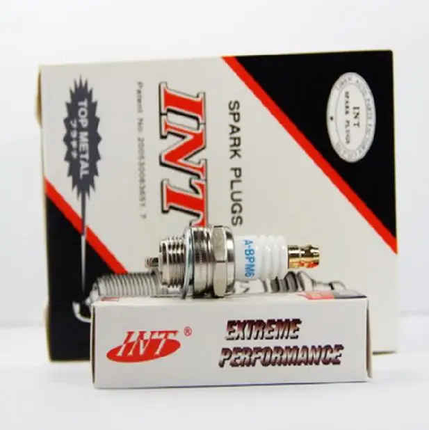 Свеча зажигания BPMR7A 4626 для EFCO EMAK OLEO-MAC 435 440 446 453 725 730 735 740 746 753 755 8300 8350 | Инструменты