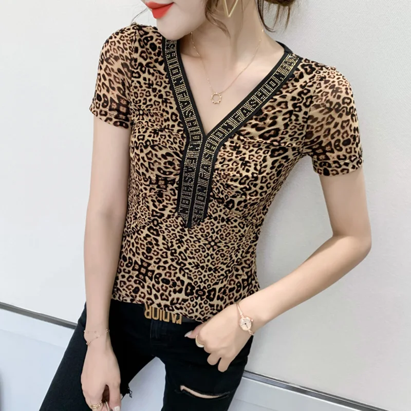 

Women's T-Shirt New 2021 Summer Short Sleeve Leopard Tops Shirt Elegant Slim V-Neck Mesh tshirt Diamond Blusas