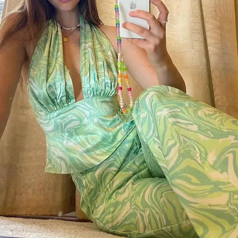 

Женский Атласный топ с лямкой на шее, зеленый укороченный топ с абстрактным асимметричным принтом, летний сезон 2021