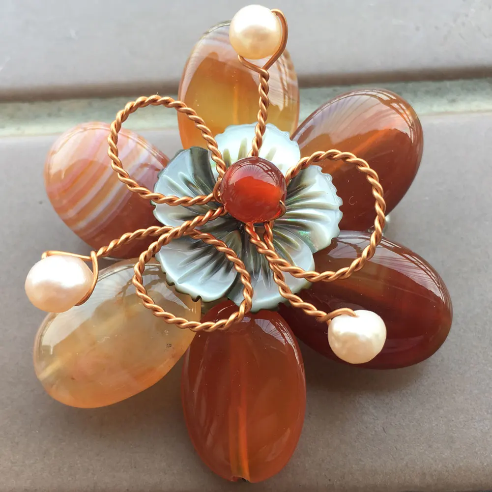 

Free shipping Fashion Jewelry 42mm Red Carnelian Flower Brooch Bead MC9868