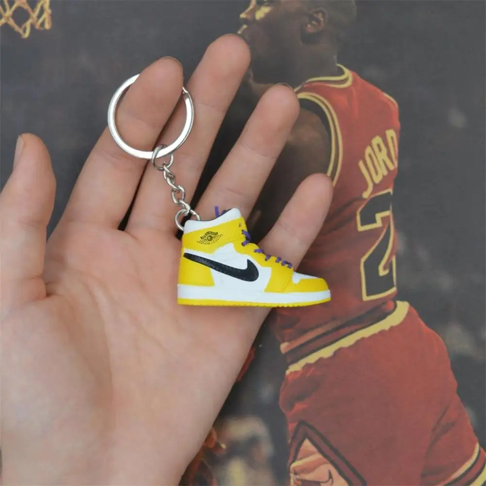 one shoe keychain Дропшиппинг aj1 offwhite Chicago Unc брелок в виде кроссовка Air Jordan 1 3D мини-кроссовки, закрытая спортивная обувь брелок в виде кроссовка s - Цвет: one shoe keychain