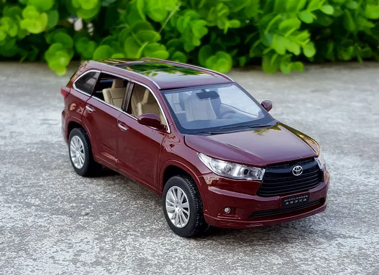 1:32 Масштаб Литой Сплав металлическая модель автомобиля SUV для TOYOTA Highlander Коллекция Модель внедорожный автомобиль звук и светильник