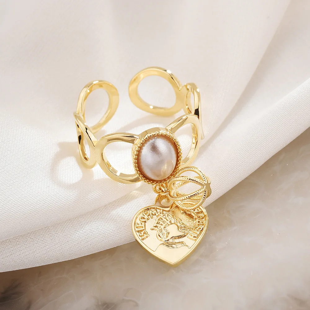 

Eye of Wisdom Freshwater Pearl Ring Female Fashion Personality Design Luxury Index Finger Ring Opening Adjustable Holiday Gift