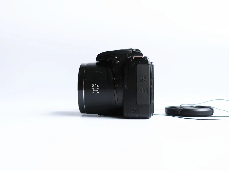 Цифровая камера Nikon Coolpix L310 14 1 МП с 21x оптическим зумом б/у|Компактные цифровые